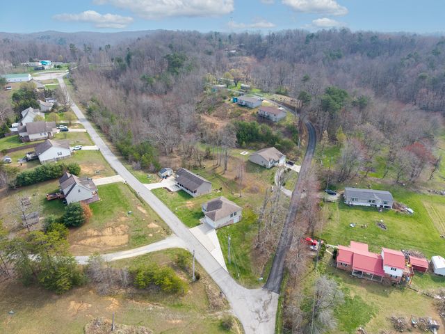 1299 E Pittsburg Church Road, London, KY 40741