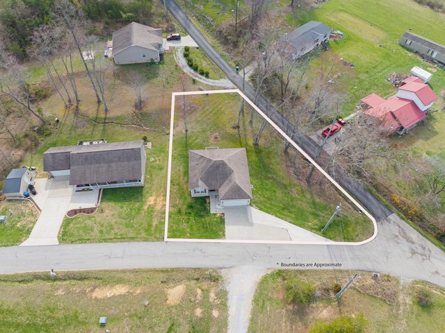 1299 E Pittsburg Church Road, London, KY 40741
