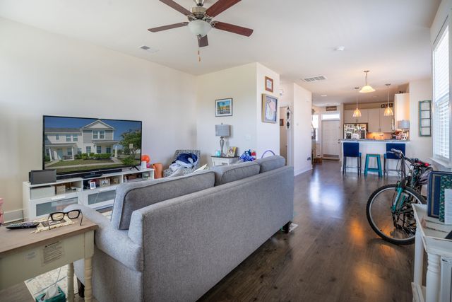 3931 Four Poles Park Drive, North Charleston, SC 29405