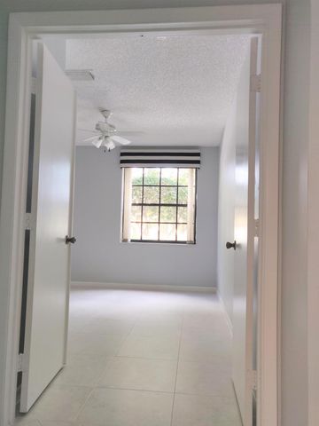 5139 Europa Drive H, Boynton Beach, FL 33437
