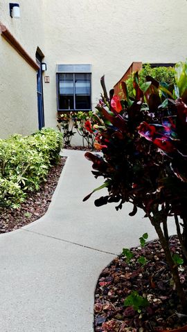 5139 Europa Drive H, Boynton Beach, FL 33437