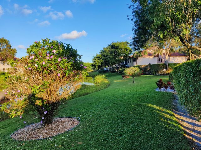 5139 Europa Drive H, Boynton Beach, FL 33437