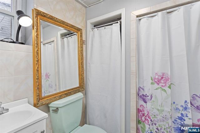 214 Morris Street, Fairview, NJ 07022