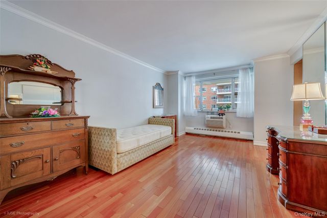 52-30 39th Drive 4K, Woodside, NY 11377