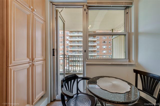 52-30 39th Drive 4K, Woodside, NY 11377