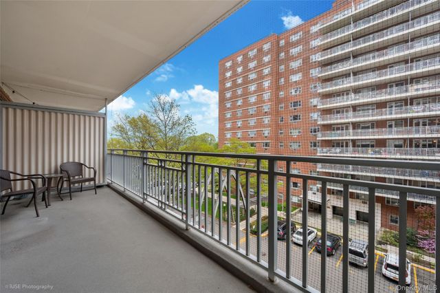 52-30 39th Drive 4K, Woodside, NY 11377