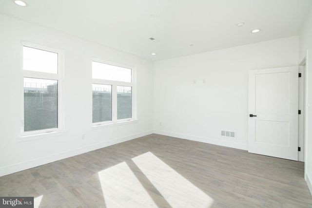 2827 EDGEMONT ST, Philadelphia, PA 19134