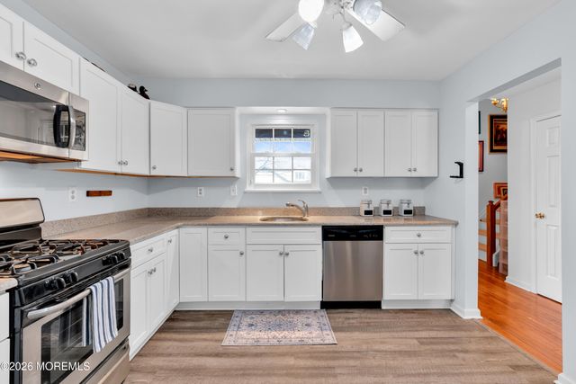 15 Old Mill Court, Belmar, NJ 07719