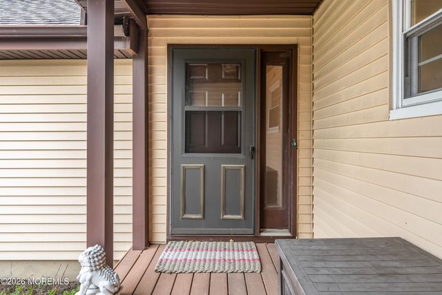 15 Old Mill Court, Belmar, NJ 07719