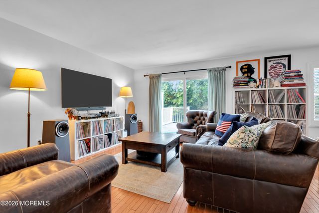 15 Old Mill Court, Belmar, NJ 07719