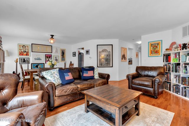 15 Old Mill Court, Belmar, NJ 07719