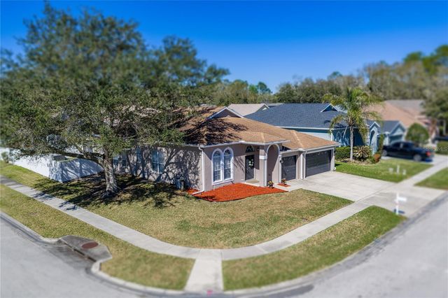 5535 BRADDOCK DRIVE, Zephyrhills, FL 33541