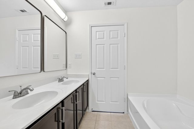 1800 Christopher Creek Drive, Little Elm, TX 75068