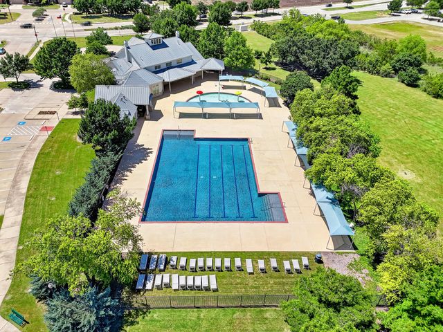 1800 Christopher Creek Drive, Little Elm, TX 75068