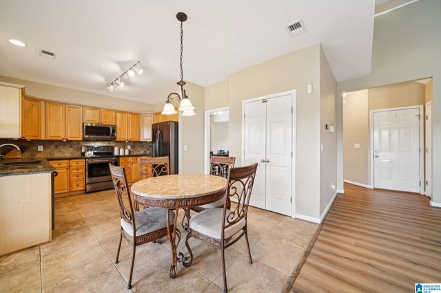 320 STONECREEK CIRCLE, Helena, AL 35080