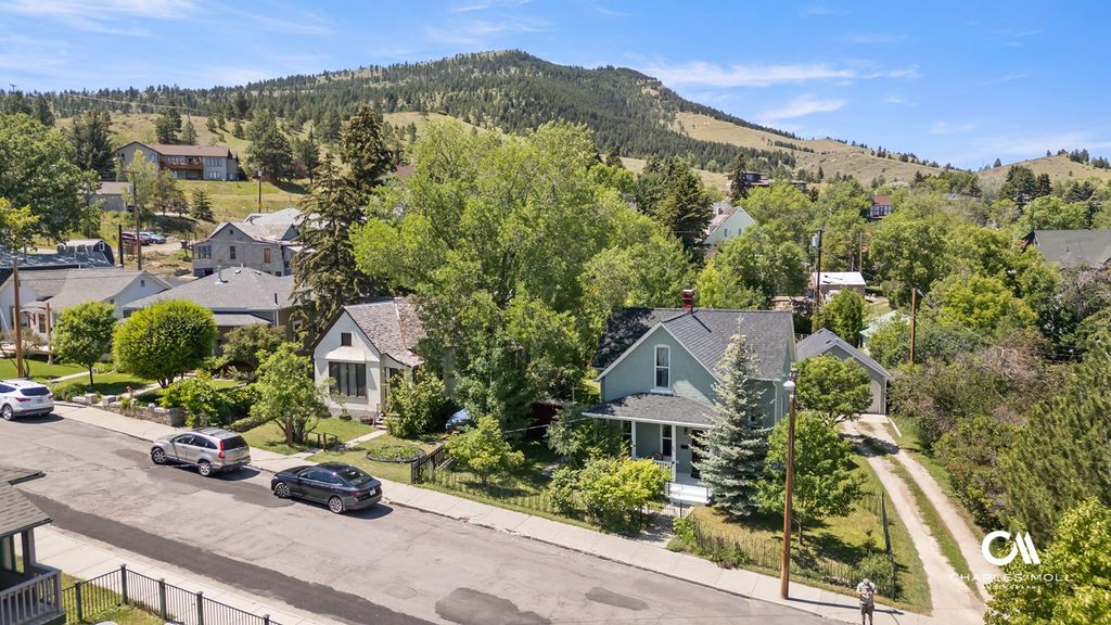Image 38 of property listing at 20 N Howie Street, Helena, MT 59601
