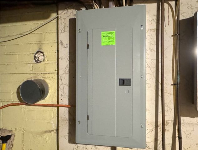 591 Virginia Ave, Ambridge, PA 15003