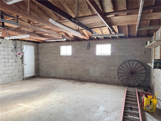 591 Virginia Ave, Ambridge, PA 15003