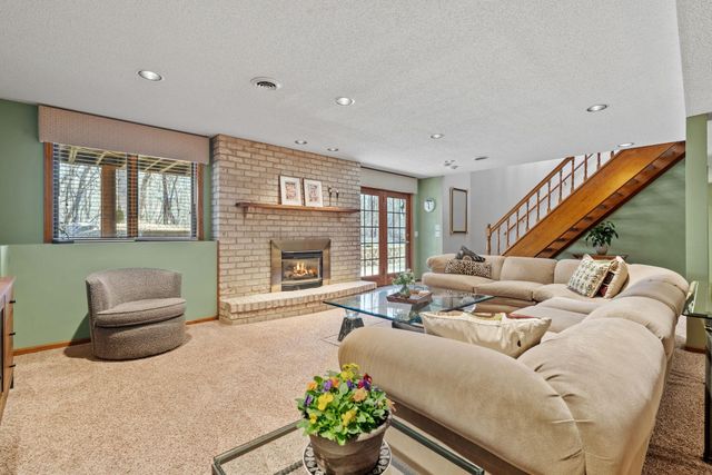 1201 93rd Street E, Inver Grove Heights, MN 55077