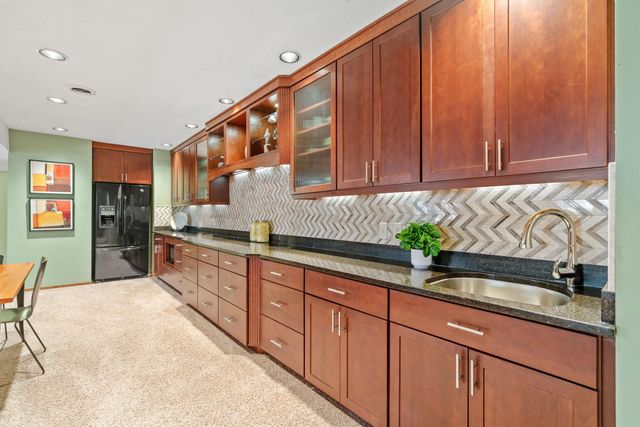 1201 93rd Street E, Inver Grove Heights, MN 55077