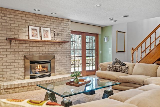 1201 93rd Street E, Inver Grove Heights, MN 55077