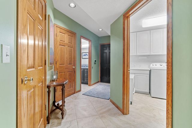 1201 93rd Street E, Inver Grove Heights, MN 55077