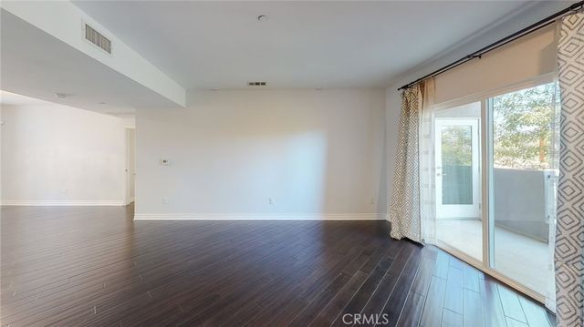 4424 Whitsett Avenue 206, Studio City, CA 91604