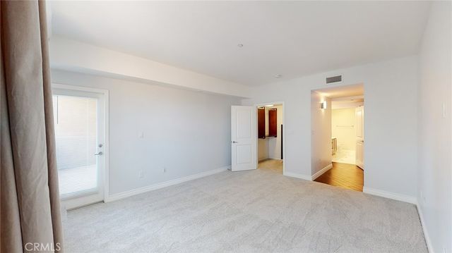 4424 Whitsett Avenue 206, Studio City, CA 91604