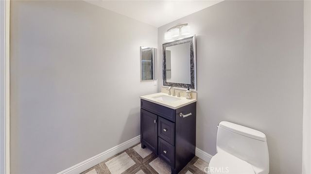 4424 Whitsett Avenue 206, Studio City, CA 91604