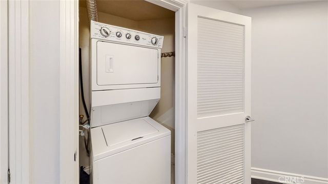 4424 Whitsett Avenue 206, Studio City, CA 91604