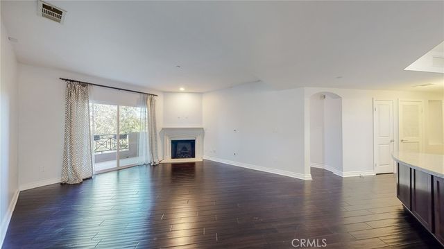4424 Whitsett Avenue 206, Studio City, CA 91604