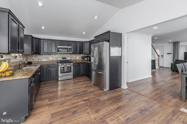 419 HIGH ST, Woodbury, NJ 08096