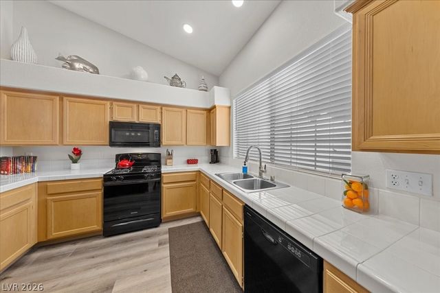 9962 Catalina Canyon Avenue, Las Vegas, NV 89147