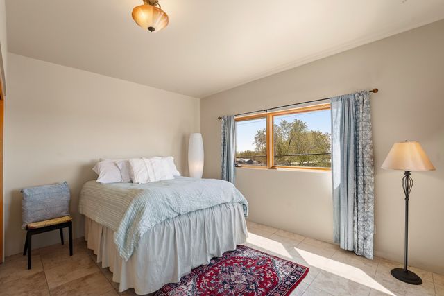 1190 Harrison Road 4, Santa Fe, NM 87507