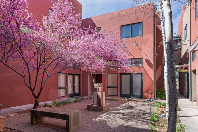 1190 Harrison Road 4, Santa Fe, NM 87507