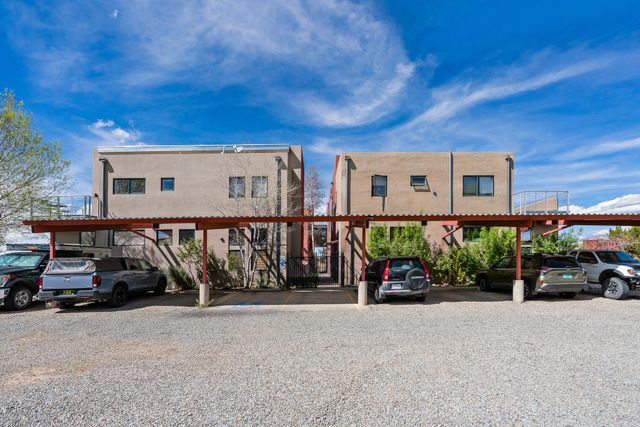 1190 Harrison Road 4, Santa Fe, NM 87507