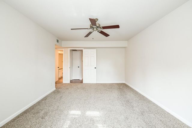 4641 Wild Indigo Street 450, Houston, TX 77027