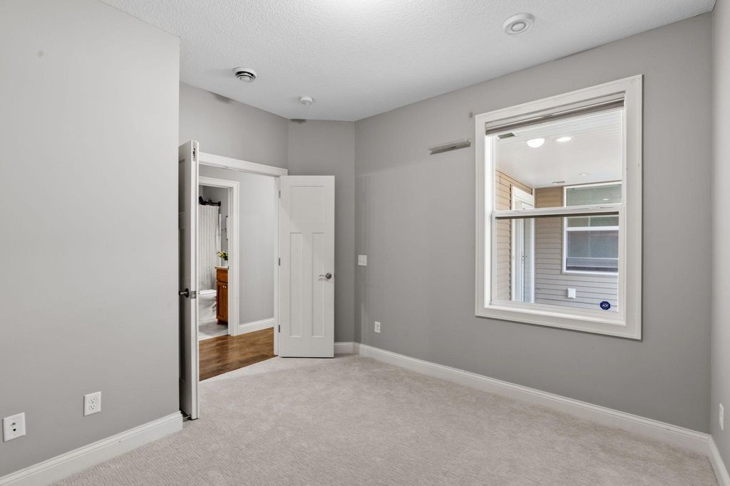 620 Liberty Way, Vadnais Heights, MN 55127 — photo 4