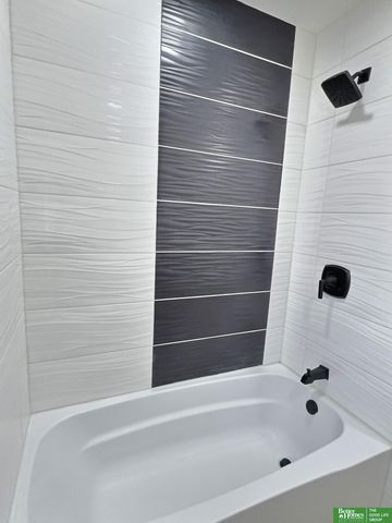 5119 Pratt Street, Omaha, NE 68104