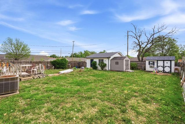 1058 N Baltimore Avenue, Derby, KS 67037
