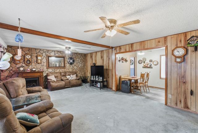 1058 N Baltimore Avenue, Derby, KS 67037