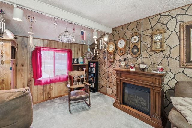 1058 N Baltimore Avenue, Derby, KS 67037