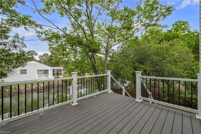 1 Phillips RD, Poquoson, VA 23662