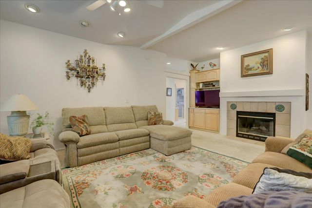 10966 Badger Ct, Penn Valley, CA 95946