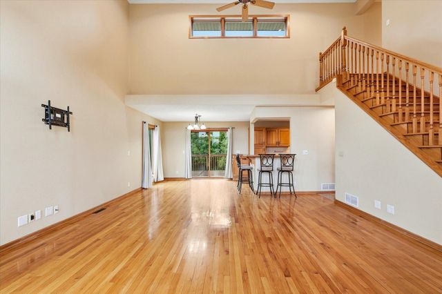 33644 Oasis Road, Center City, MN 55012