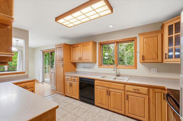 33644 Oasis Road, Center City, MN 55012