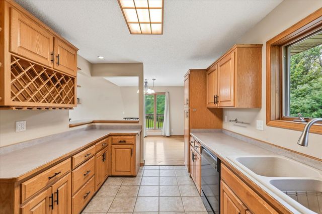 33644 Oasis Road, Center City, MN 55012