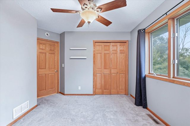 33644 Oasis Road, Center City, MN 55012