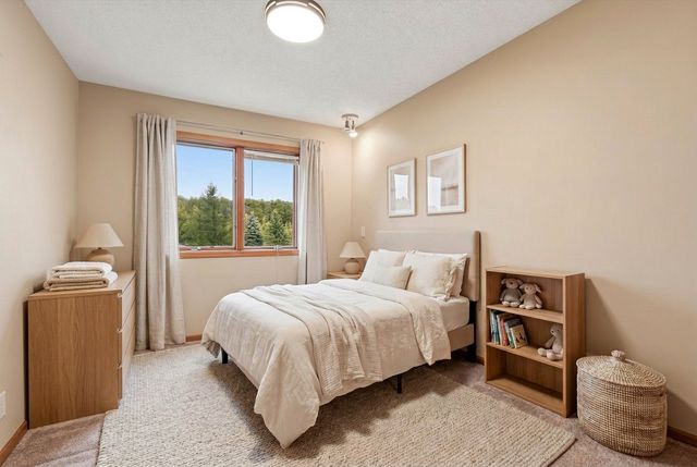 33644 Oasis Road, Center City, MN 55012