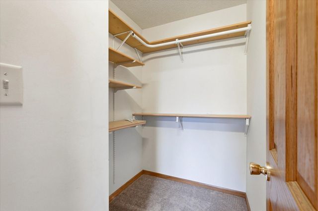 33644 Oasis Road, Center City, MN 55012